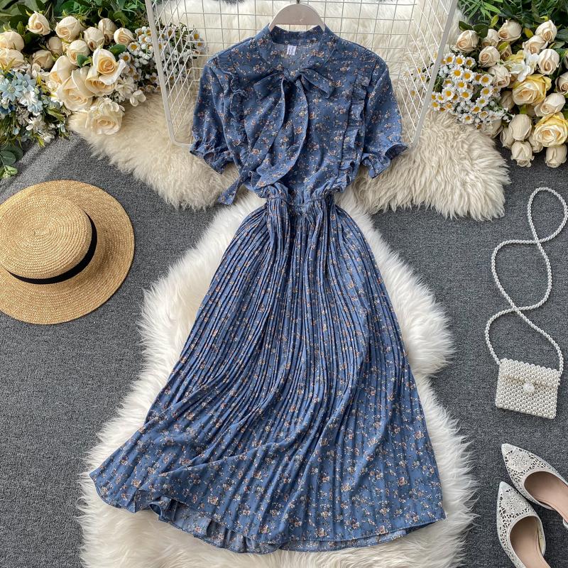 Vintage ruffles floral print Dress